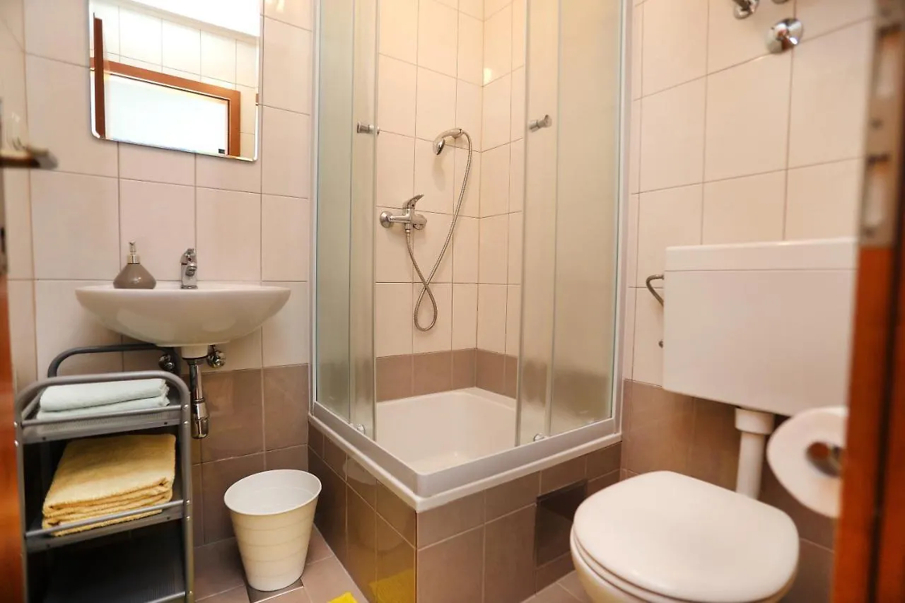 Guest house Guesthouse Kate Trogir