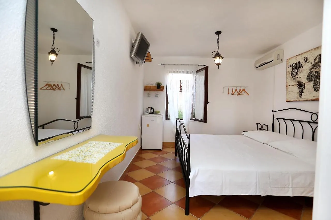 Guest house Guesthouse Kate Trogir