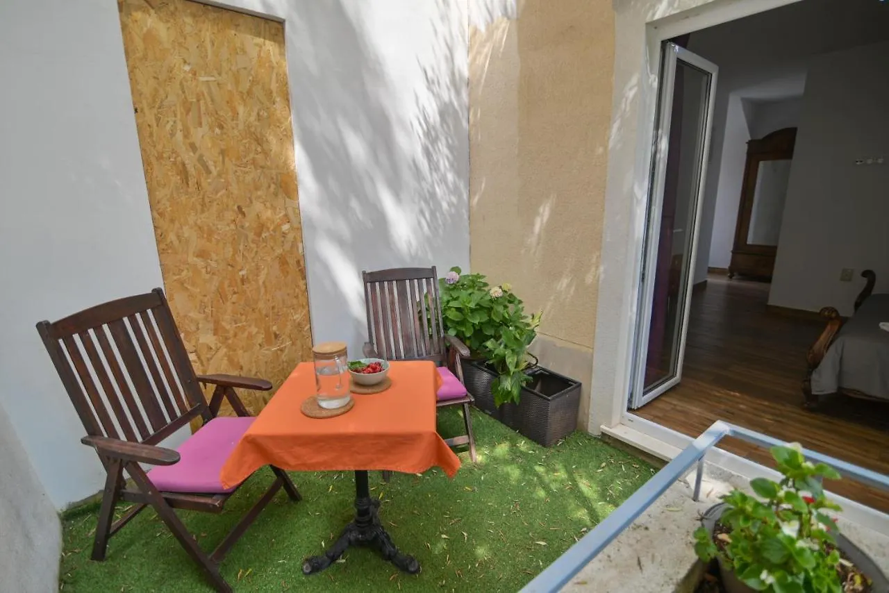 Guesthouse Kate Trogir Guest house