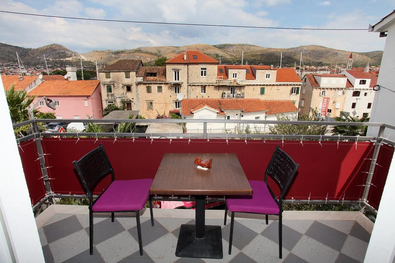 Guesthouse Kate Trogir