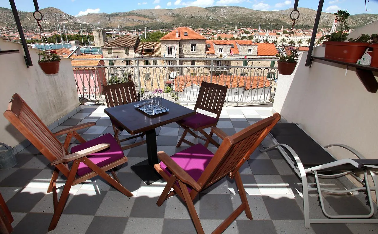 Guesthouse Kate Trogir